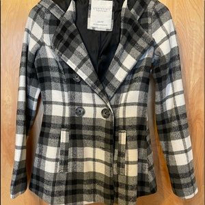 Black and White Plaid Aeropostale Coat